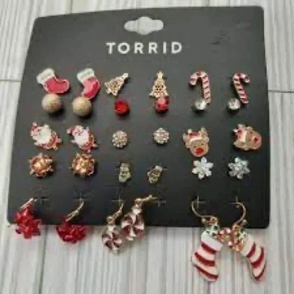 ❄️ Torrid | Gold-Tone Red & White Holiday Earrings Set - Set of 15 - Picture 8 of 8